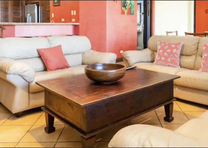 4 Bedroom, 4 Bath, Golf Course, Reserva Conchal Apartamento *