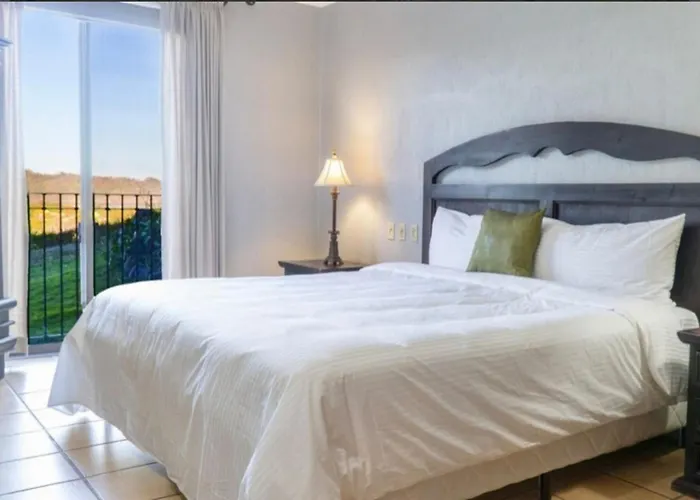 Apartamento 4 Bedroom, 4 Bath, Golf Course, Reserva Conchal *