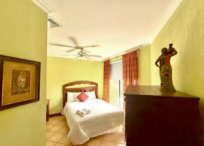 4 Bedroom, 4 Bath, Golf Course, Reserva Conchal *